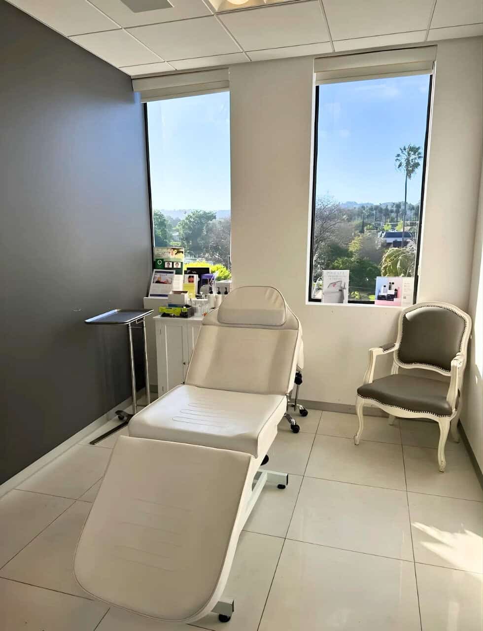 Patient Room Los Angeles Plastic Surgery