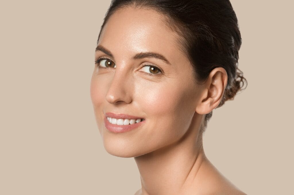 pretty woman smiling